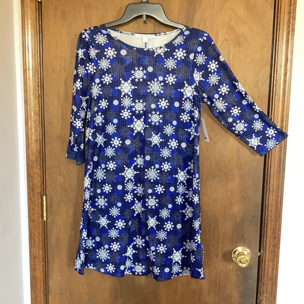 3/$15 3/4 sleeve nightshirt plaid print snowflake print size XS